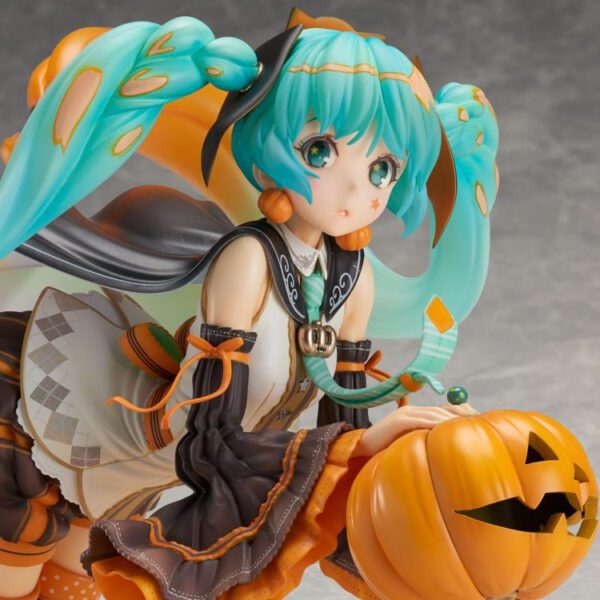 Hatsune Miku Trick Or Treat Ill by Hidari Figure