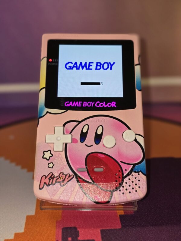 Custom-Built GameBoy Color - Kirby